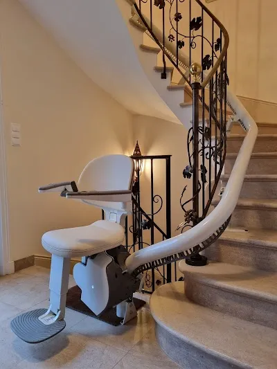 Ascenseur privatif, Monte escalier Midilev Montpellier