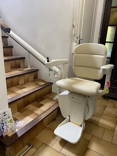 SAS STAIRLIFT - Monte Escalier