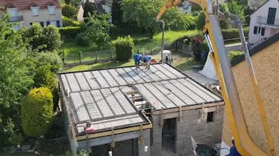 U-EXPERT Constructions